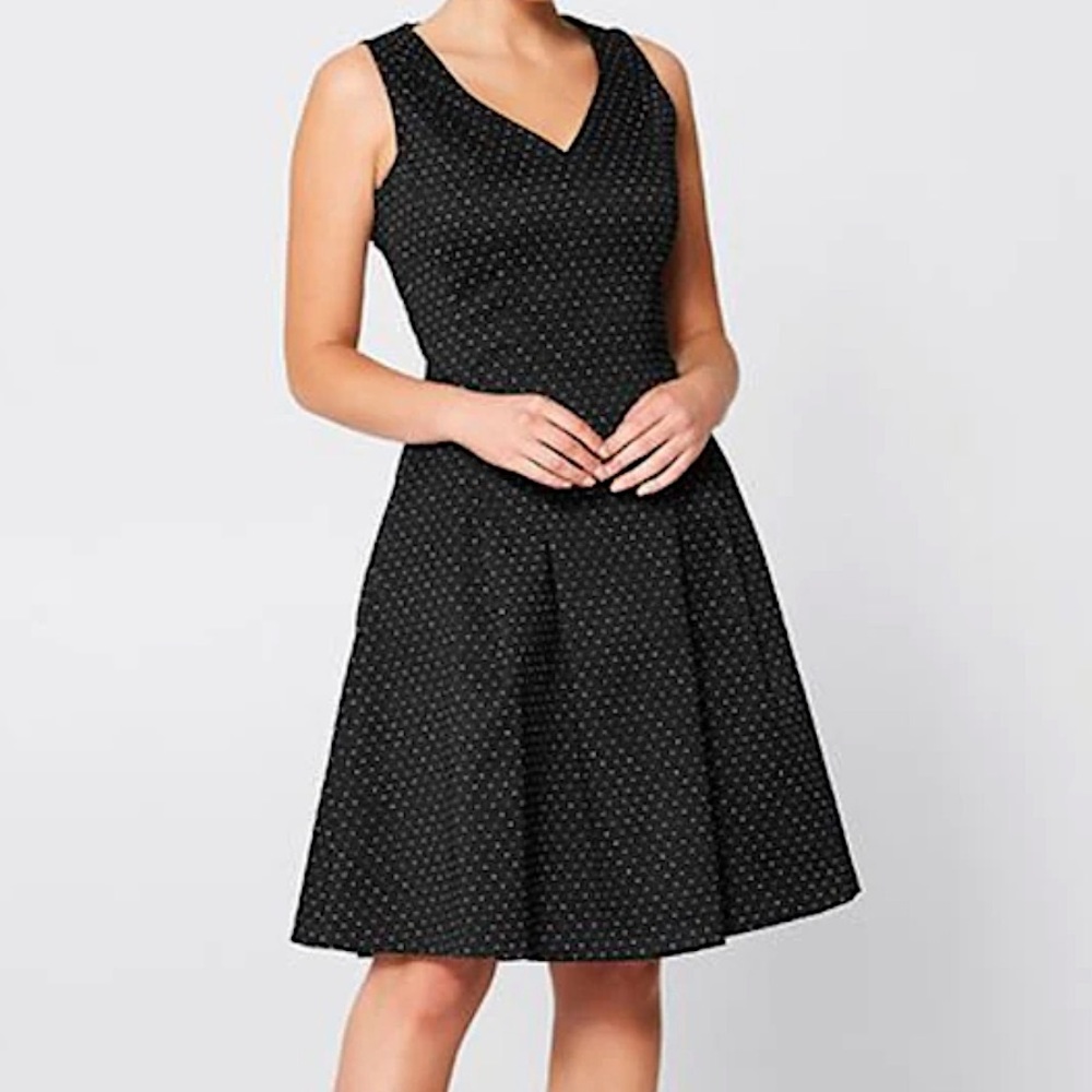 TARGET | Fit & Flare Dress | Size 18 | EUC - Picture 2 of 11